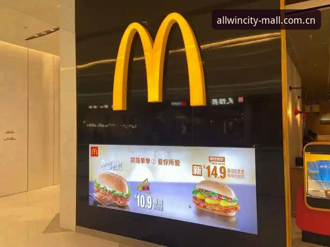 万象城赛事数据页对比：APP与简中网页版的取舍逻辑